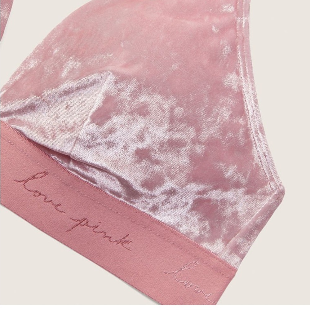 PINK
VELVET TRIANGLE BRALETTE​​ - Picture 2 of 5